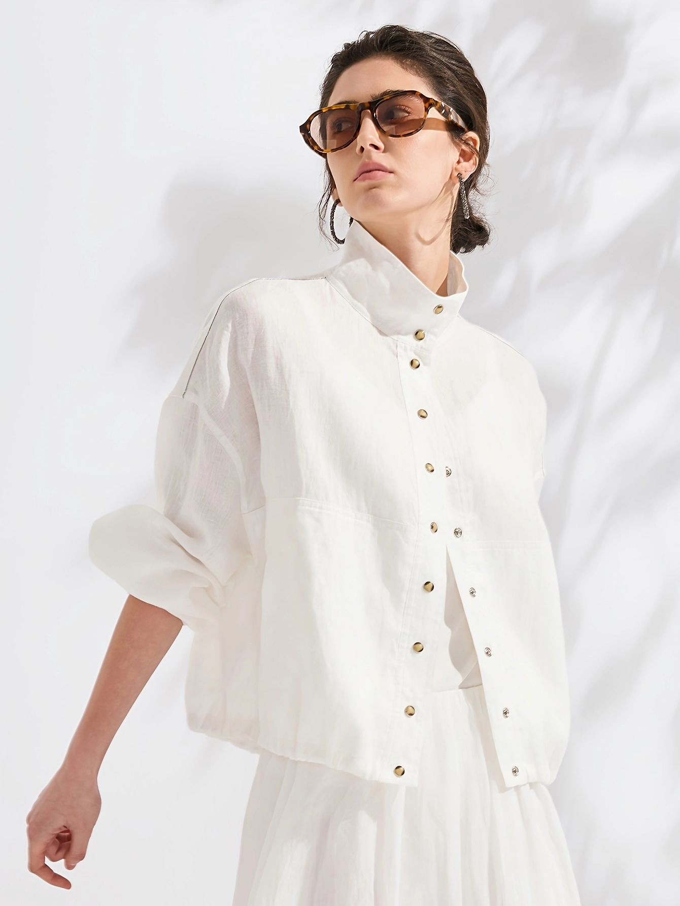 High-Neck Linen Button Jacket - Image 2