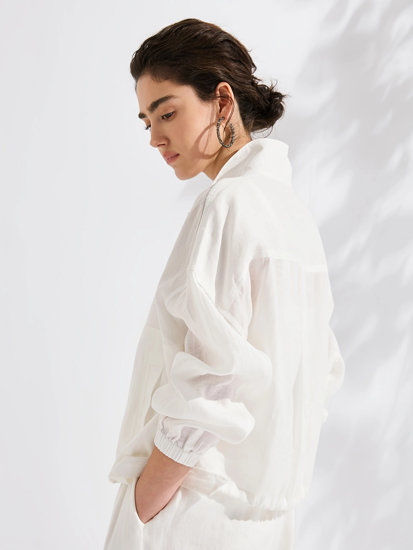 High-Neck Linen Button Jacket - Image 3