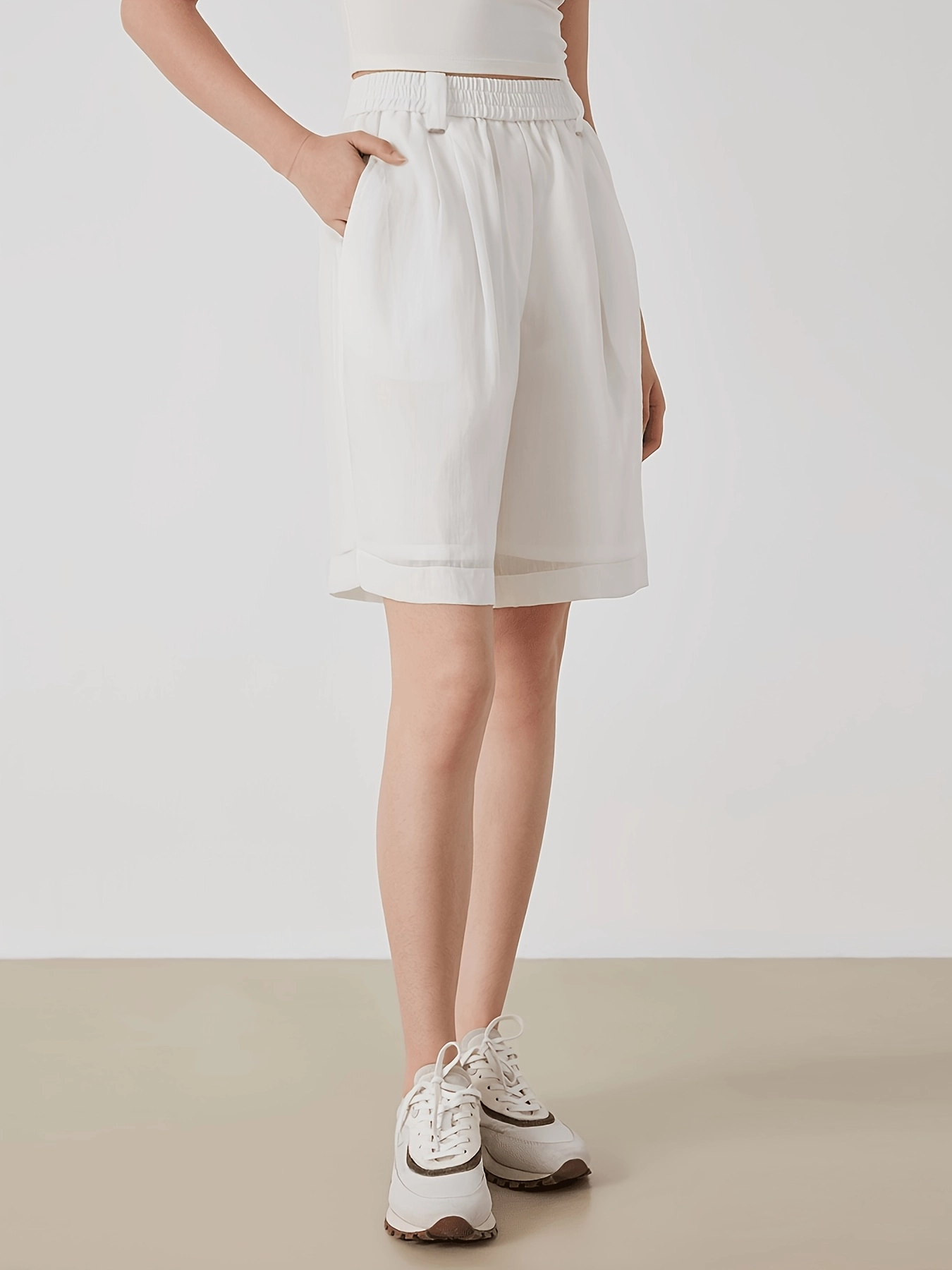 Ramie-Lyocell Bermuda Shorts - Image 3