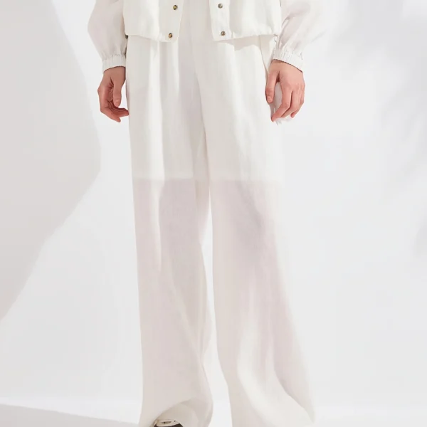 Women-s-Shorts-Pants-606054662416500-gallery-01