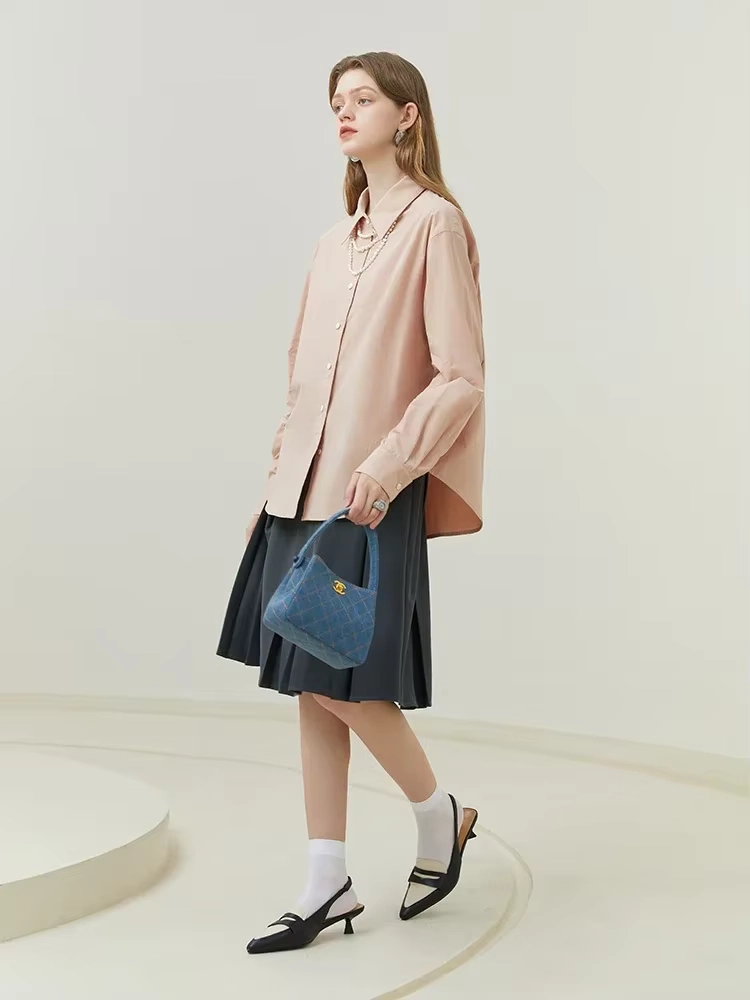 Women's Cotton Oversized Blouse - Image 4